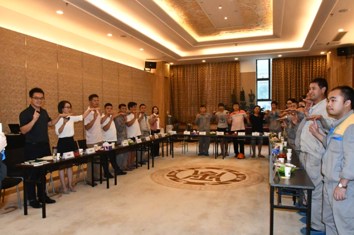 華美板材2019年第三季度員工座談會(huì)圓滿(mǎn)完成